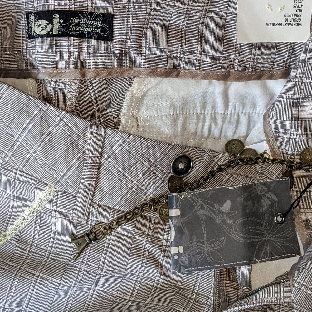 L.E.I I ALSO ACCEPT OFFERS - Picture 6 of 6